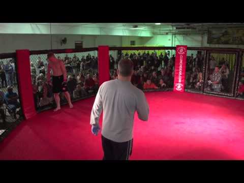 Central Illinois Throwdown XVII - Fight 1: Matt Hoerr vs Tim Rudolph