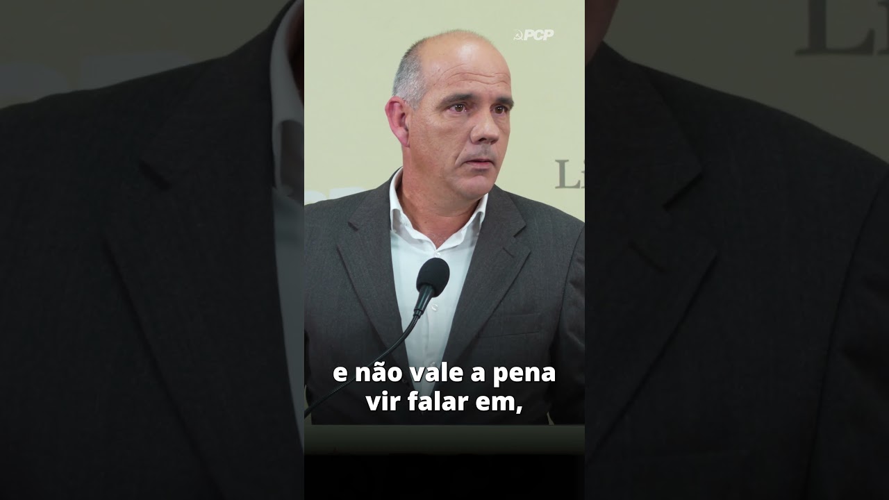O vende-pátrias e carrasco da troika, Passos Coelho, veio falar