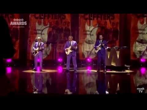 Wafande ft. Cliffters - Django (Live @ Zulu Awards 2014)