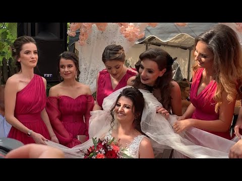 PASTRATI TRADITIILE ... IA-TI MIREASA ZIUA BUNA DE LA TATA DE LA MUMA ... SERGIU STB