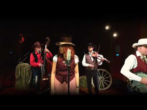 Plenty Far To Fall - Elisa & The Wickers Winter Session