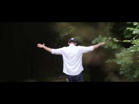 Offizielles Video auf Facebook:Tura und Ben Bilal   - Lass uns gehen