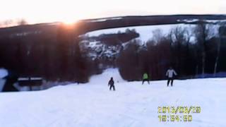 preview picture of video 'Лоза. Семейный сноубордический отдых. 29.03.2013'