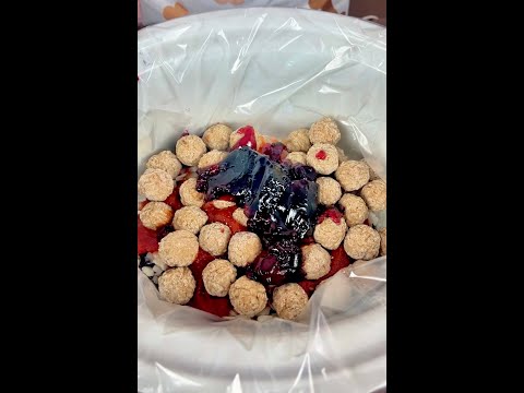 Sweet and Spicy Grape Jelly Meatballs | Easy Crockpot Appetizer Recipe