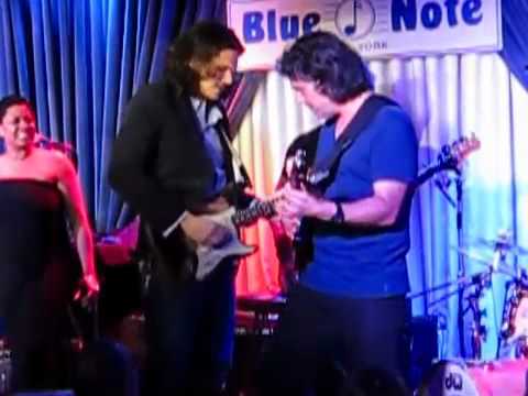 Show at Blue Note with Chris Botti Dec 2011 (special guest John Mayer on guitar)