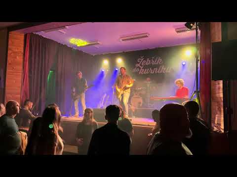 Žebřík do kurníku - Navěky (live Dlouhá Lhota 25.12.2023)