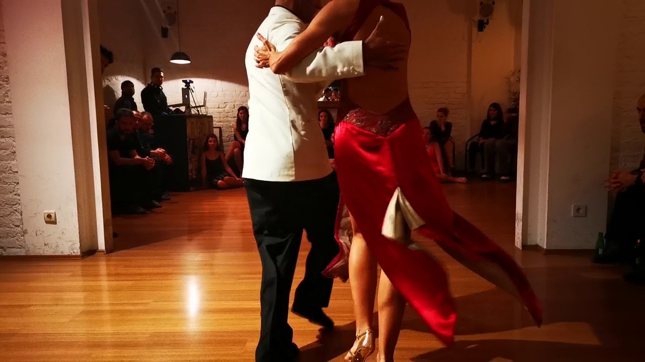 Miguel Calvo & Pelin Ercan Calvo @333(1/5)