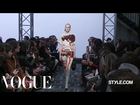 J.W. Anderson Fall 2015 Ready-to-Wear - Fashion Show - Style.com