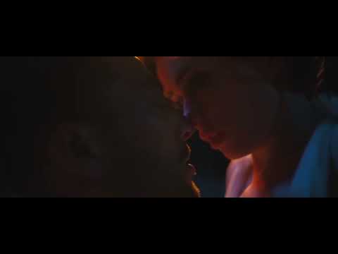 The Next 365 Days   Kiss Scenes — Laura and Nacho Anna Maria Sieklucka and Simone Susinna