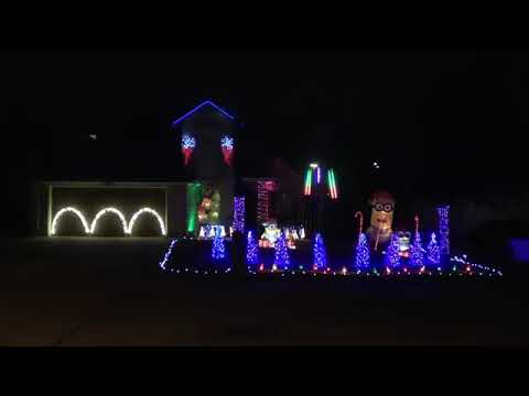 Gonzalez Family LIght Show Bruno Mars 2017