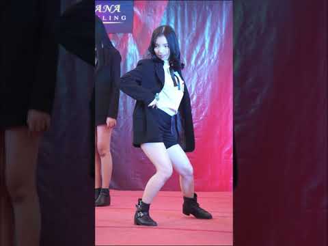 Khantok - I'm so sick (???/FANCAM) : The Paseo Cover Dance Stage 2