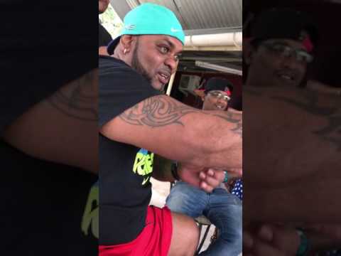 Gi sings live at Big rich home