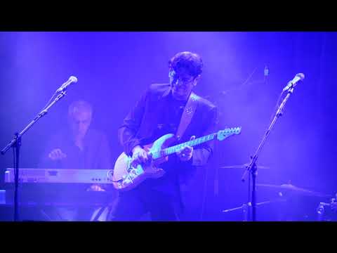 Erez Netz- Badad - ארז נץ - בדד (זוהר ארגוב) בהופעה