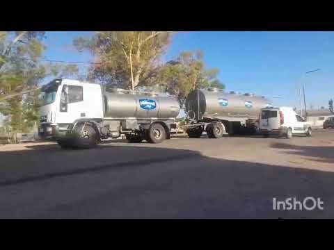 Algunos camiones en ciudad de San Francisco , Cordoba , video 119 . SUSCRIBITE !!
