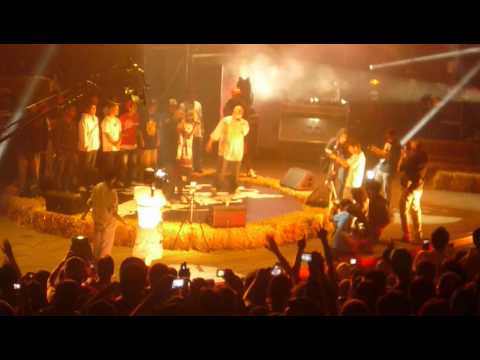 Presentación de los Gallos  REDBULL BATALLA DE LOS GALLOS  - PERÚ 2012