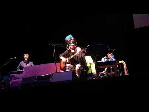 Nina Hagen - Das Lied von der Moldau - 5.4.2018 - live in Hamburg, Germany