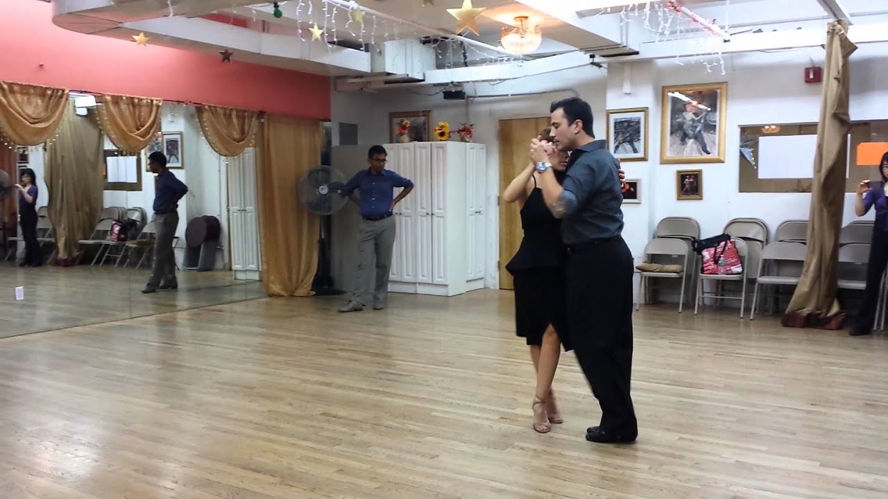 Argentine tango workshop: Leandro Oliver & Laila Rezk - Muchacha (lyrics)