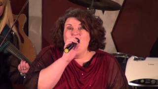 April Sanders sings At Last Gladewater Opry 02 21 15