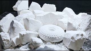 Download lagu #gymchalkasmr #chalk Gym Chalk asmr Buttery Soft Chalk Crushing | Softest Gym Chalk mp3