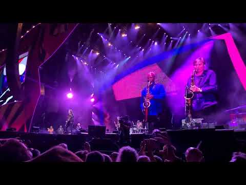 The Rolling Stones - Miss You - Sax solo + b-stage - Madrid 2022 - opening night SIXTY tour