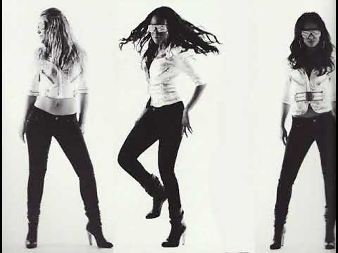 Sugababes 3.0 - In The Middle (Live - Pepsi Stage, Netherlands, 2006)