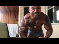 muscle worship style