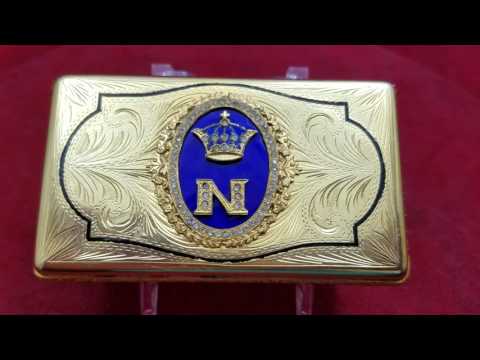 HAND ENGRAVED NAPOLEONIC SNUFF BOX 24k GOLD PLATED BRASS W/ CRYSTAL