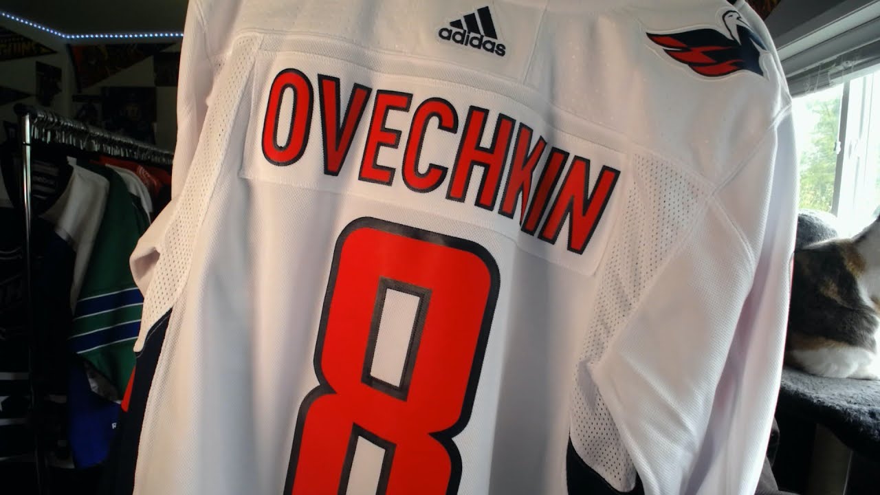 The Jersey History of the Washington Capitals