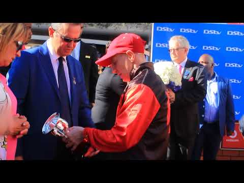 Durban 2018 July Zooming into Money - Horse its my turn wins