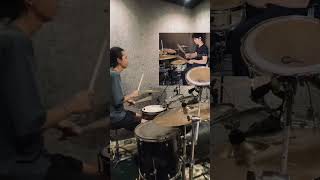 Download lagu Dewa 19 Laskar Cinta versi Tyo Nugros memang beda🔥 mp3 Download lagu Dewa 19 Laskar Cinta versi Tyo Nugros memang beda🔥 mp3