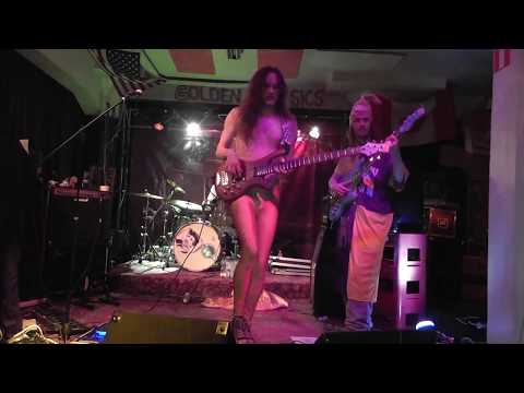 05 - Trio Pussit - Hevosmies Makkonen - Live 2017