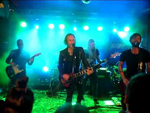 Tomma Intet - Total Destruction Is The Only Solution (live Livet på landet)