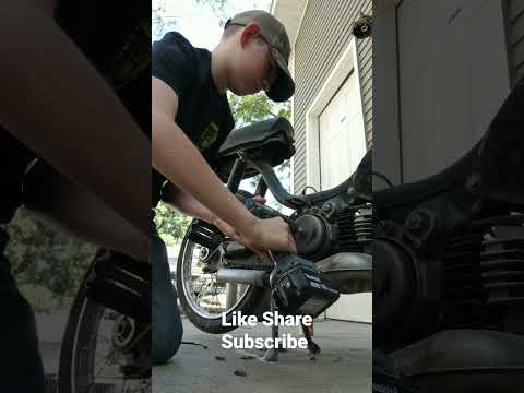 Thumbnail for 1980 Honda Hobbit First start in 3 years!!!