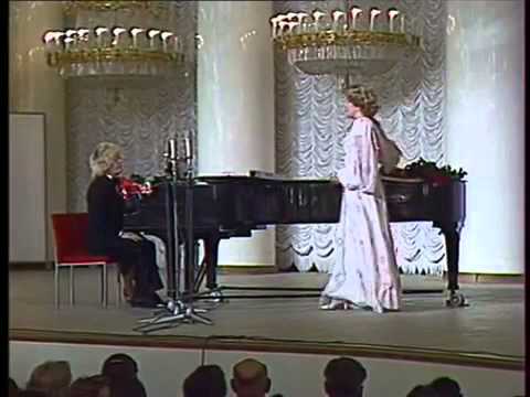 Елена Образцова исполняет романсы и песни А.Даргомыжского. часть 1 1987
