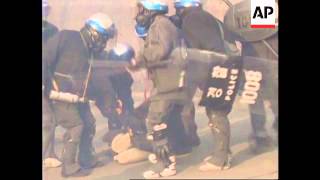 SOUTH KOREA: SEOUL: RENEWED VIOLENCE AS STUDENTS CLASH WITH POLICE