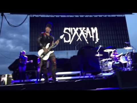 Sixx:A.M - Rise! Moondance Jam 2016