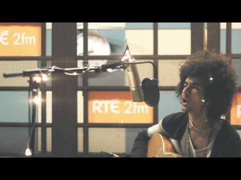 Studio 8 Sessions – Sample Answer 'Good Boy'