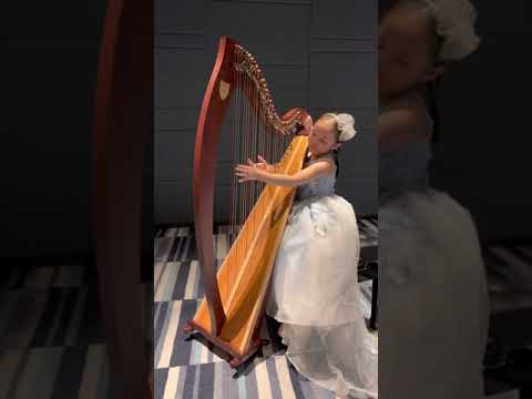 Stephanie K. (7 years old) Glowing Harp Competition 2021 “Debut” Category