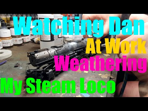 Weathering an HO Scale steam locomotive