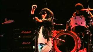 The Ramones - I Can&#39;t Make It on Time (live)