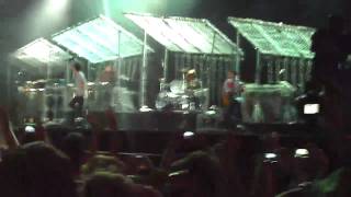 The Beastie Boys - Biz vs The Nuge &amp; Time For Livin - Bonnaroo 2009
