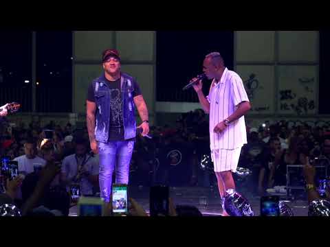 Pique Novo - Pé na Porta Feat VITINHO [Roda de Samba do Pique Novo]