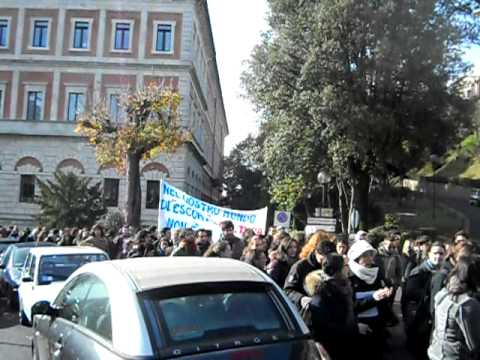 Siena InRivolta 29/11/2010 - Part 2