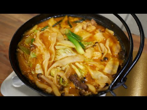 ピリ辛ほうとう（餃子の皮で作る）