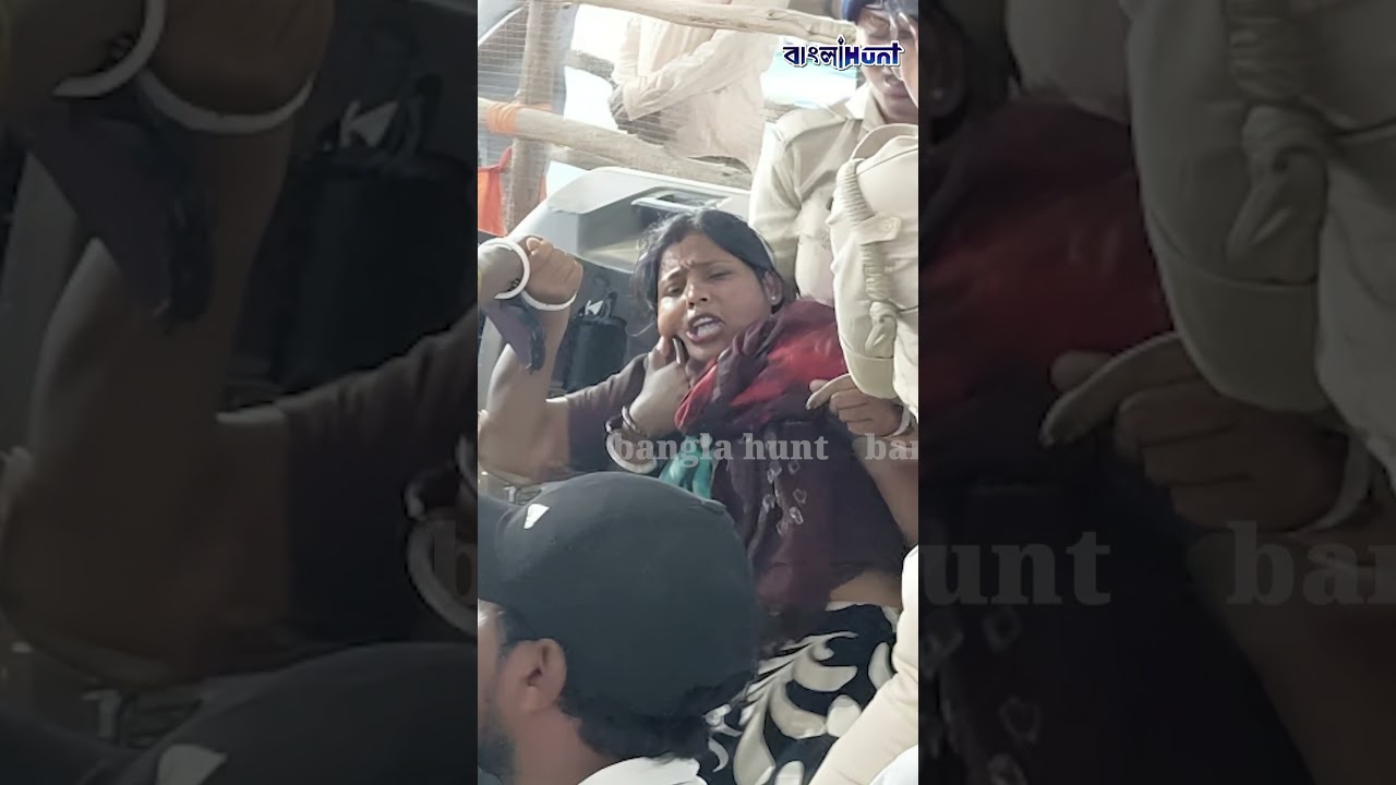 প্রধানমন্ত্রীকে ছোঁয়ার জন্য ব্যারিকেড পেরিয়ে মঞ্চে উঠতে মরিয়া মহিলা, বাধা পেয়ে শু*য়ে পড়ে কা*ন্না!