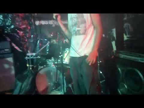 Cacasonica Impetigogo Live En La Fiesta De Onanizer