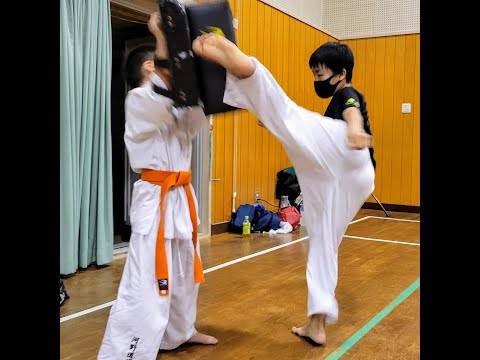 ミット稽古(少年部&一般部)