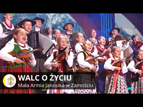 "Walc o życiu" Mała Armia Janosika - Koncert "O niebo lepiej" dla Jana Pawła II (TVP1, Zamość 2023)