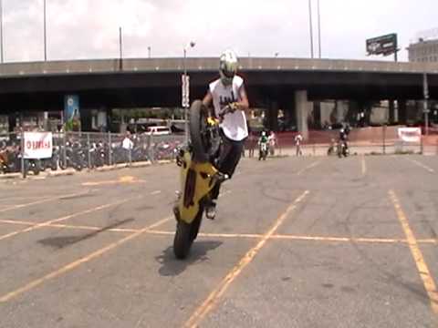 moto crash  show
