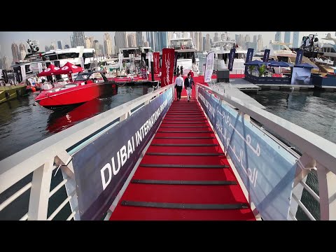 Dubai boat show 2025 walking tour